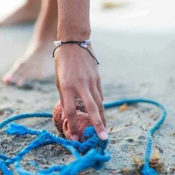 4OCEAN Recycled Bracelet, Shark Conservation -Women’s Clothing, Shoes & Accessories Official Shop 19472620 7 1500.15072020093044